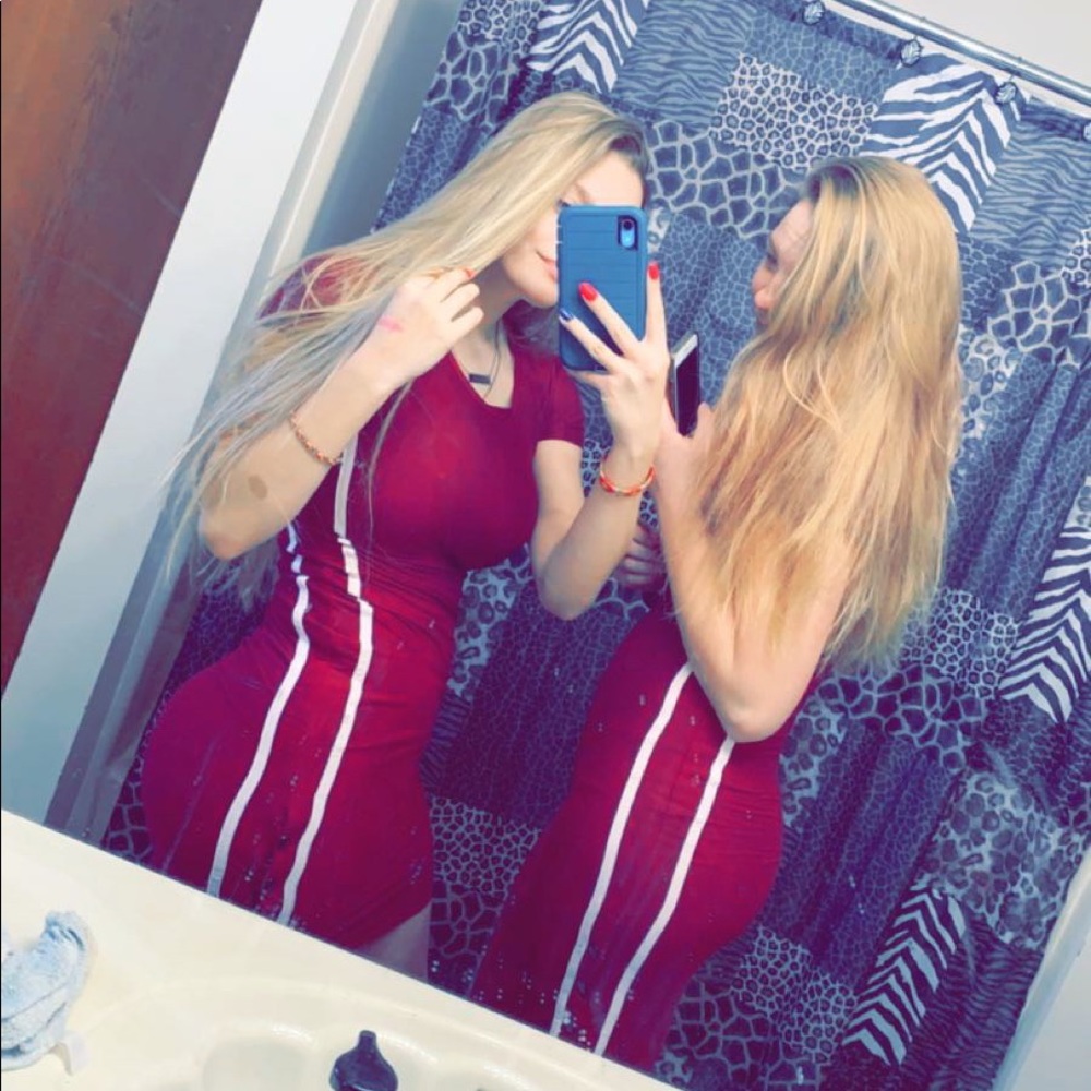 Dress - Picture 2 of 2